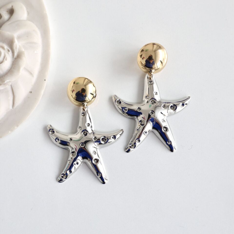 Özel Seri Yıldız Küpe