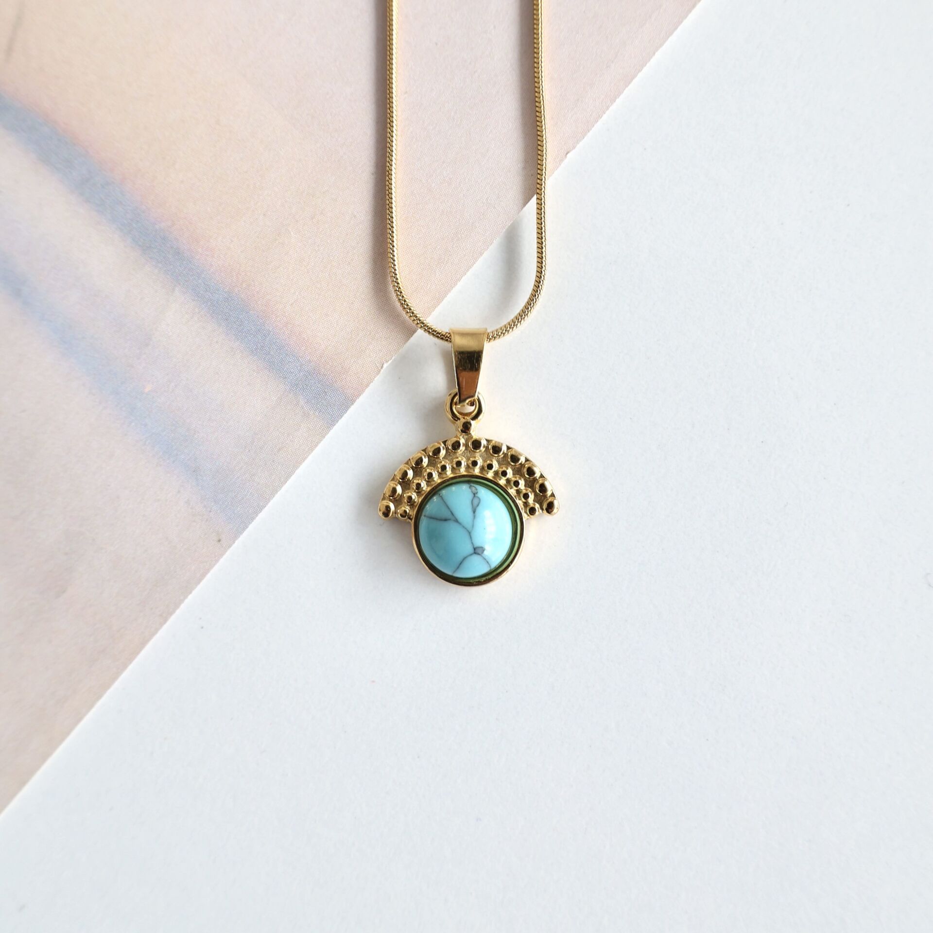 Çelik Turkuaz Taşı Kolye