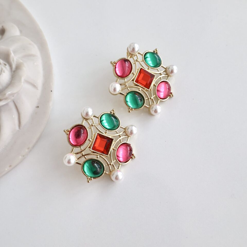 İthal Kristal Taşlı Küpe