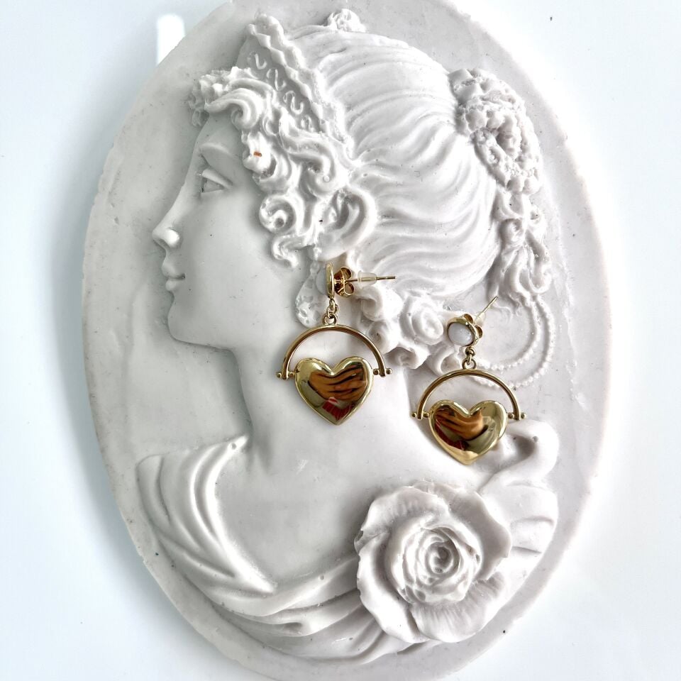 Çelik Taşlı Kalp Küpe