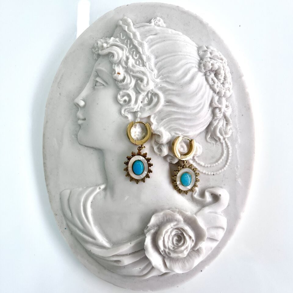 Çelik Sedef Taşı Küpe