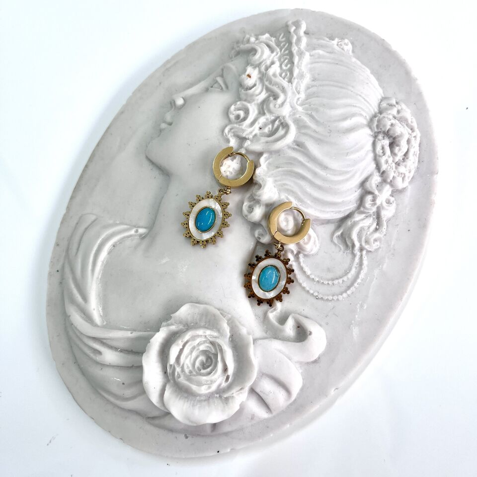 Çelik Sedef Taşı Küpe