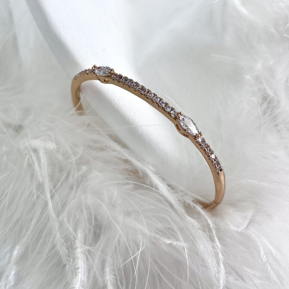 Xuping Zirkon Taşlı Kelepçe