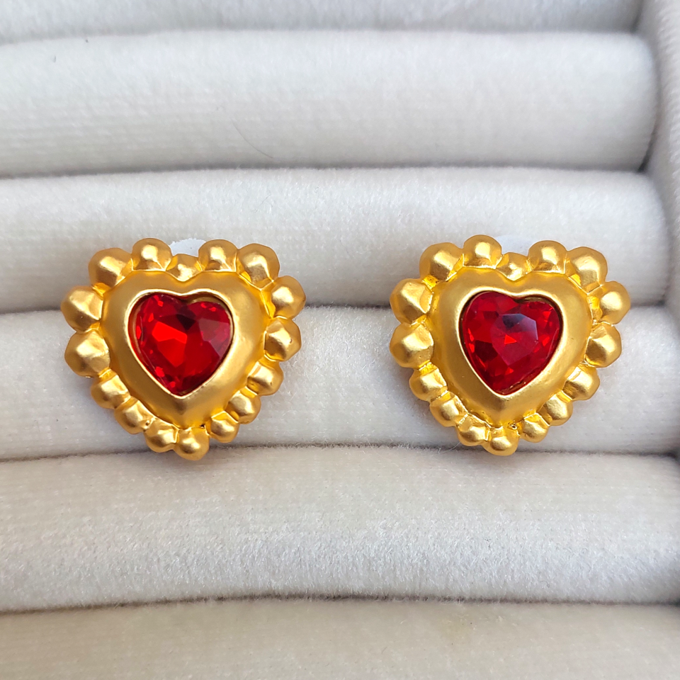 İthal Kırmızı Kalp Küpe