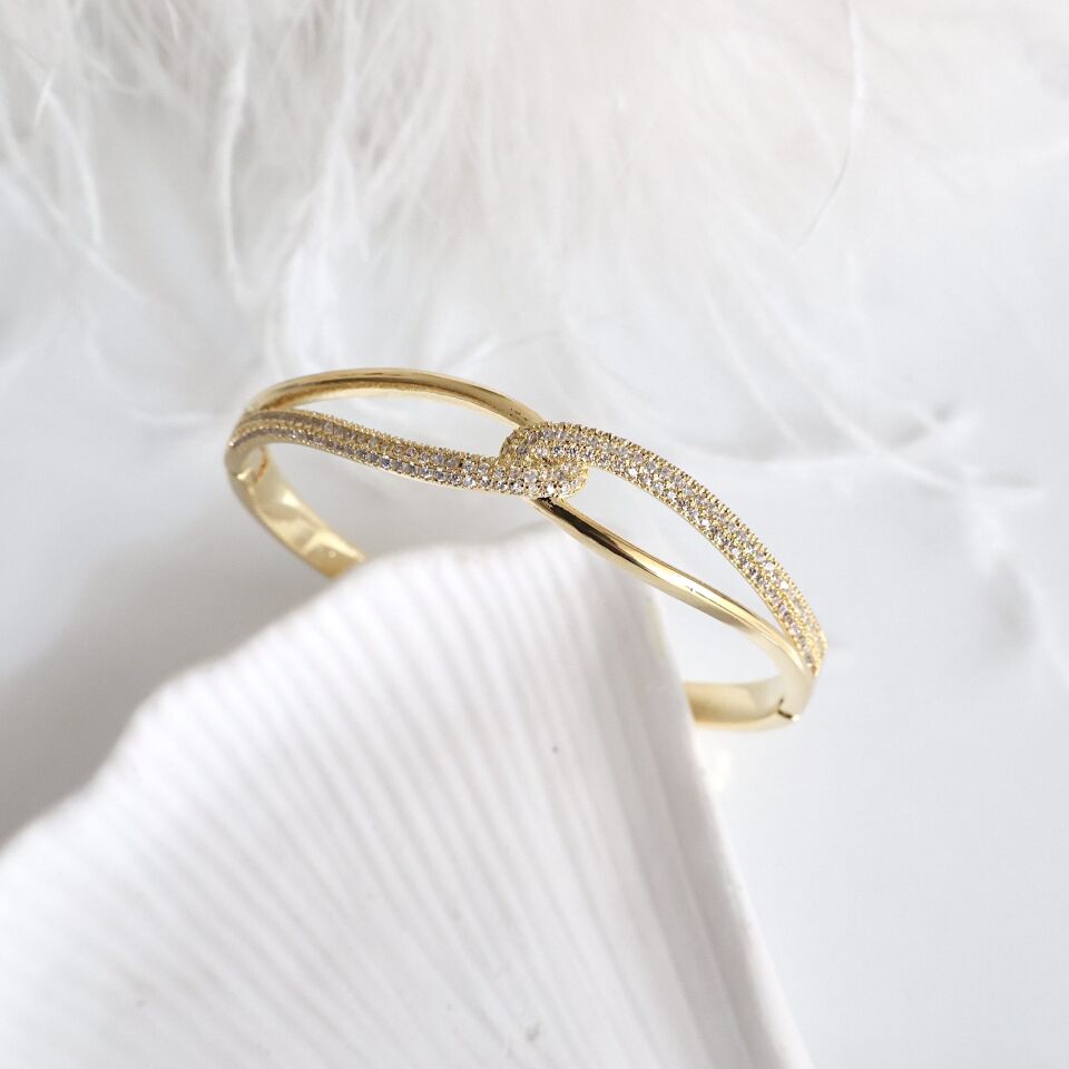 Özel Seri Taşlı Kelepçe