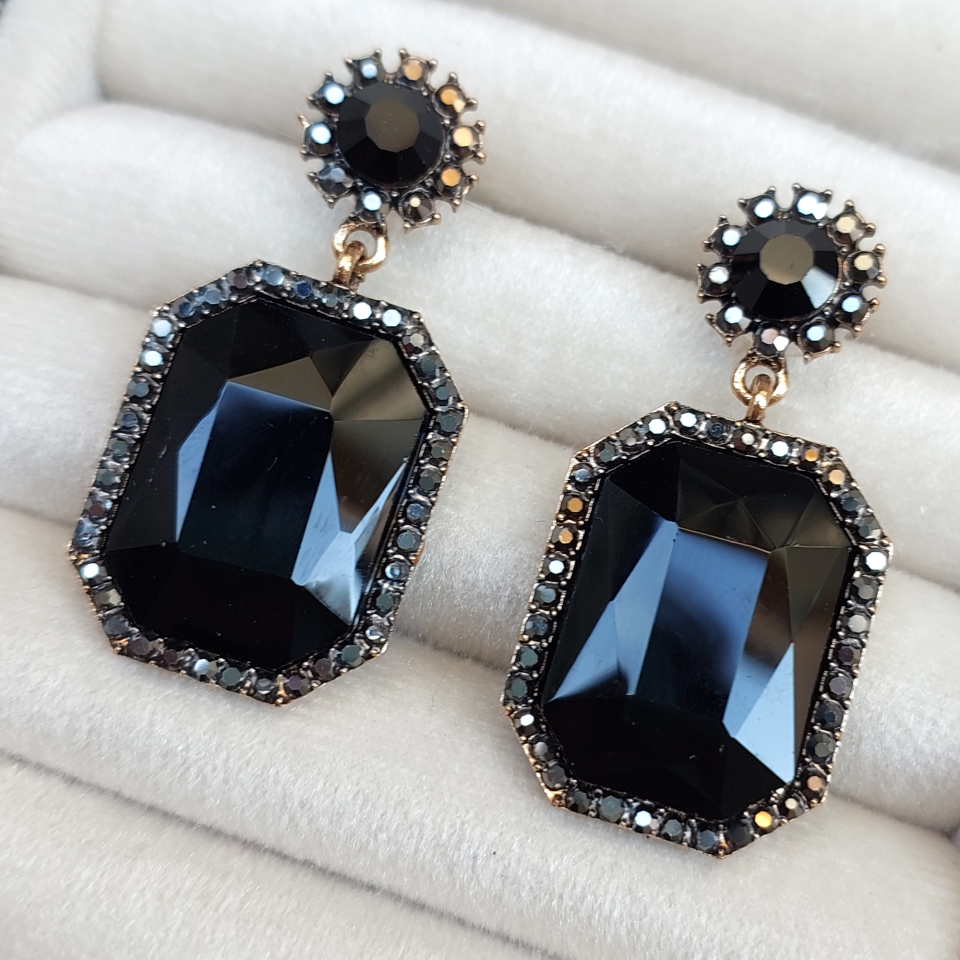 Zirkon Taş Kristal Küpe