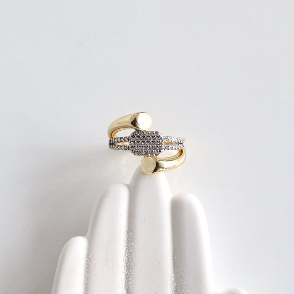 Özel Seri Taşlı Yüzük