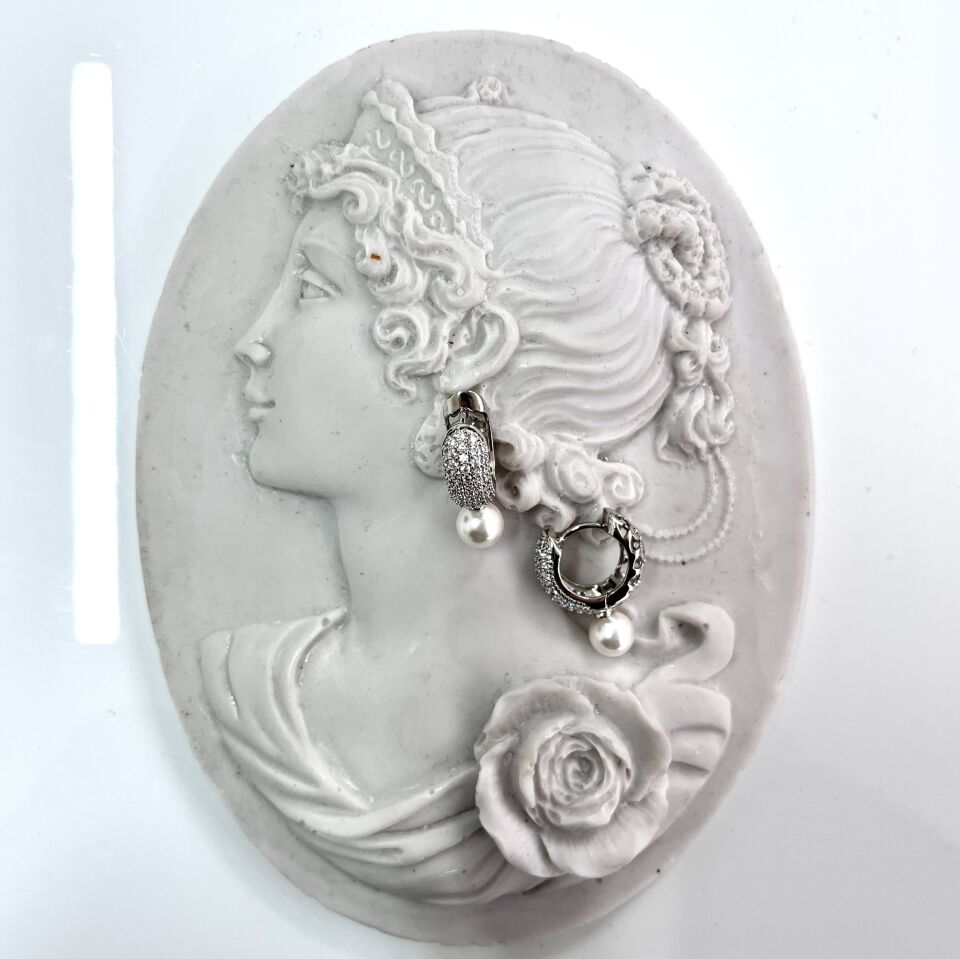 Xuping İnci Detay Halka Küpe