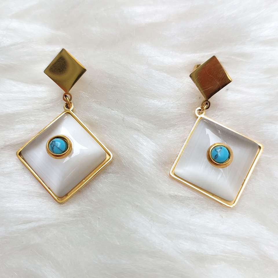 Çelik Turkuaz Taşlı Küpe