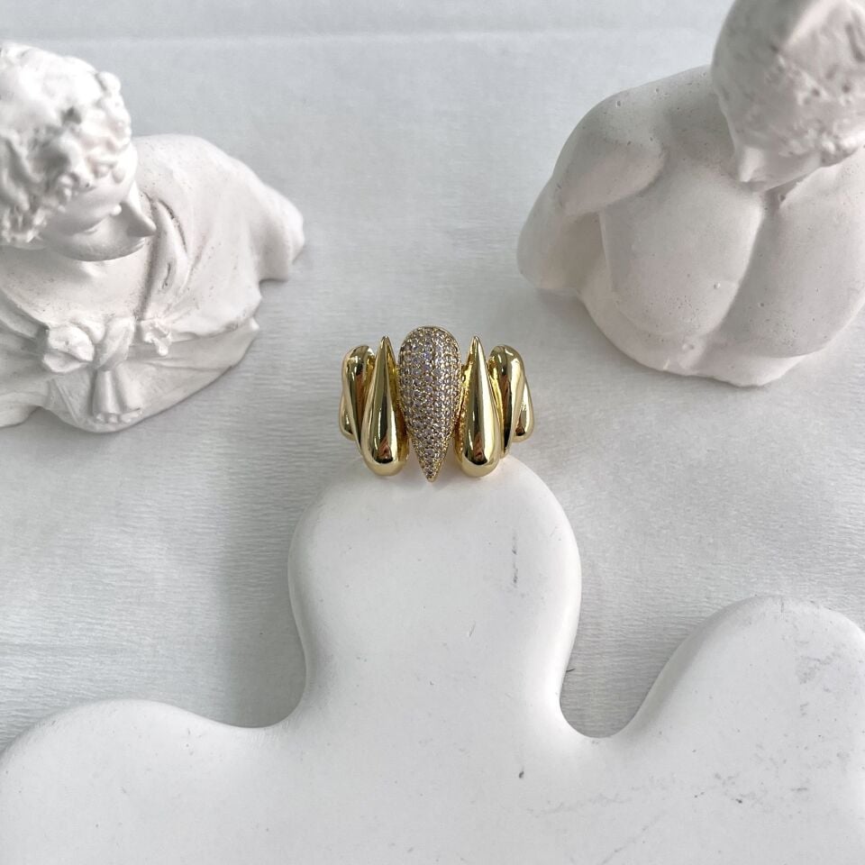 Özel Seri Taşlı Yüzük