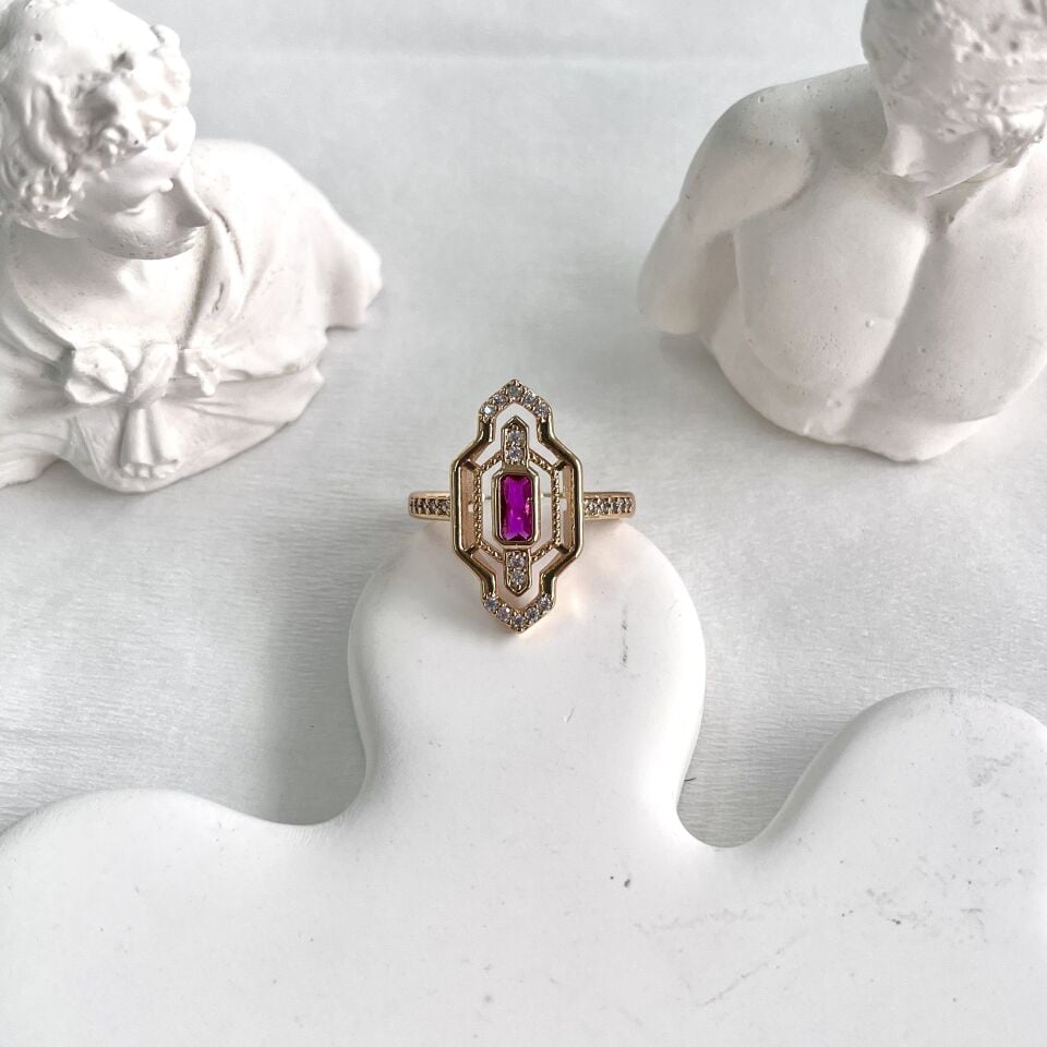 Özel Seri Taşlı Yüzük