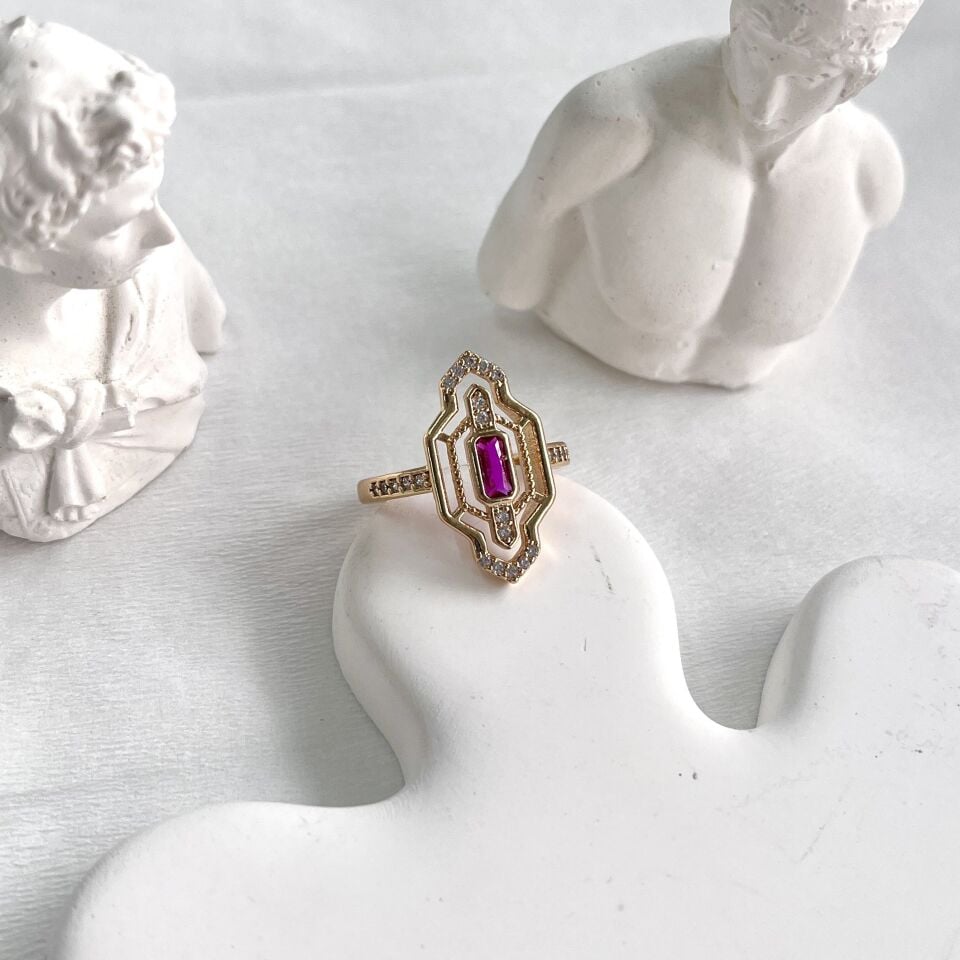 Özel Seri Taşlı Yüzük