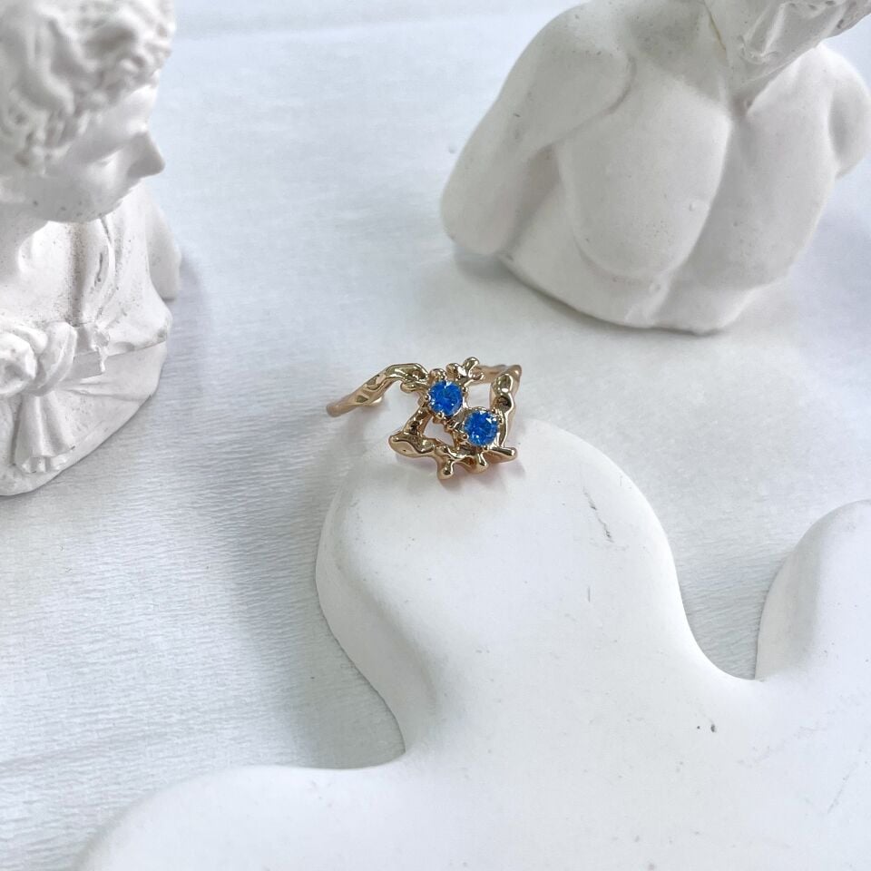 Özel Seri Taşlı Yüzük