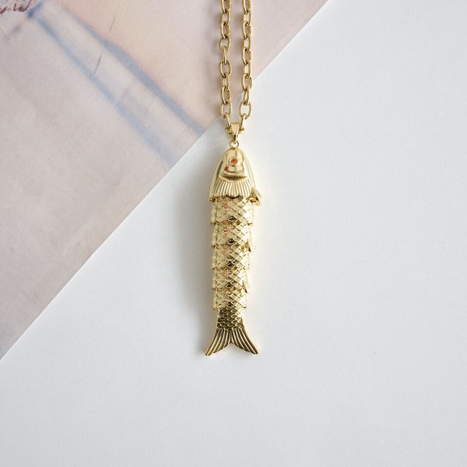 Çelik Balık Desenli Kolye