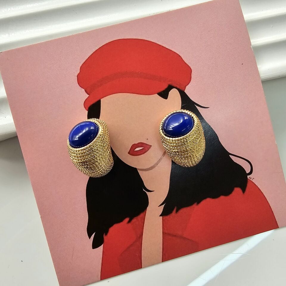 Çelik Kedi Gözü Küpe (Lacivert)