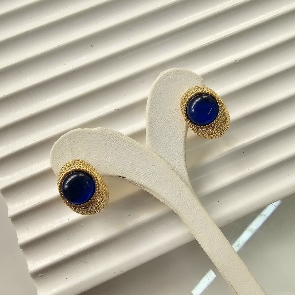 Çelik Kedi Gözü Küpe (Lacivert)