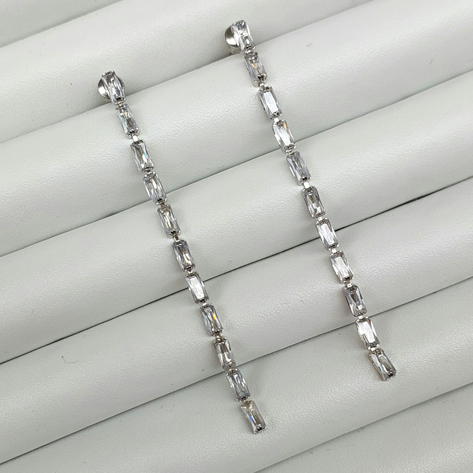 Özel Seri Baget Sallantı Küpe