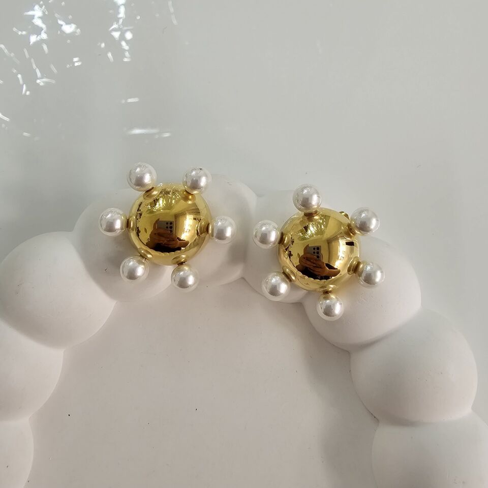 Çelik İnci Çiçek Küpe