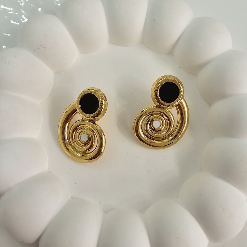 Çelik Siyah Beyaz Mineli Küpe