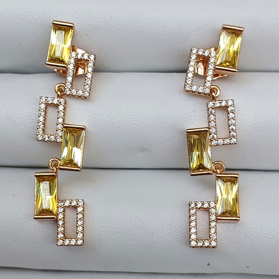 Xuping Zirkon Taş Küpe