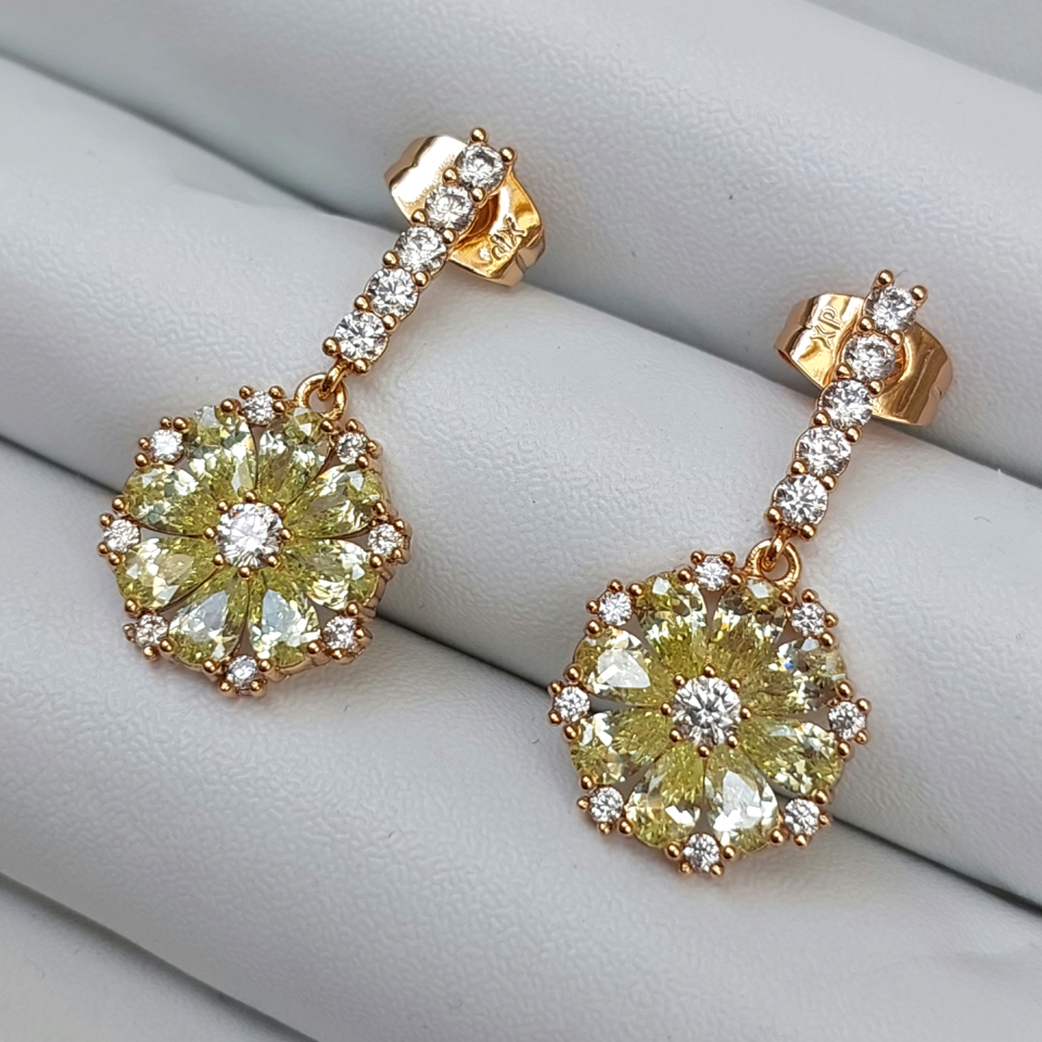 Xuping Zirkon Taş Küpe