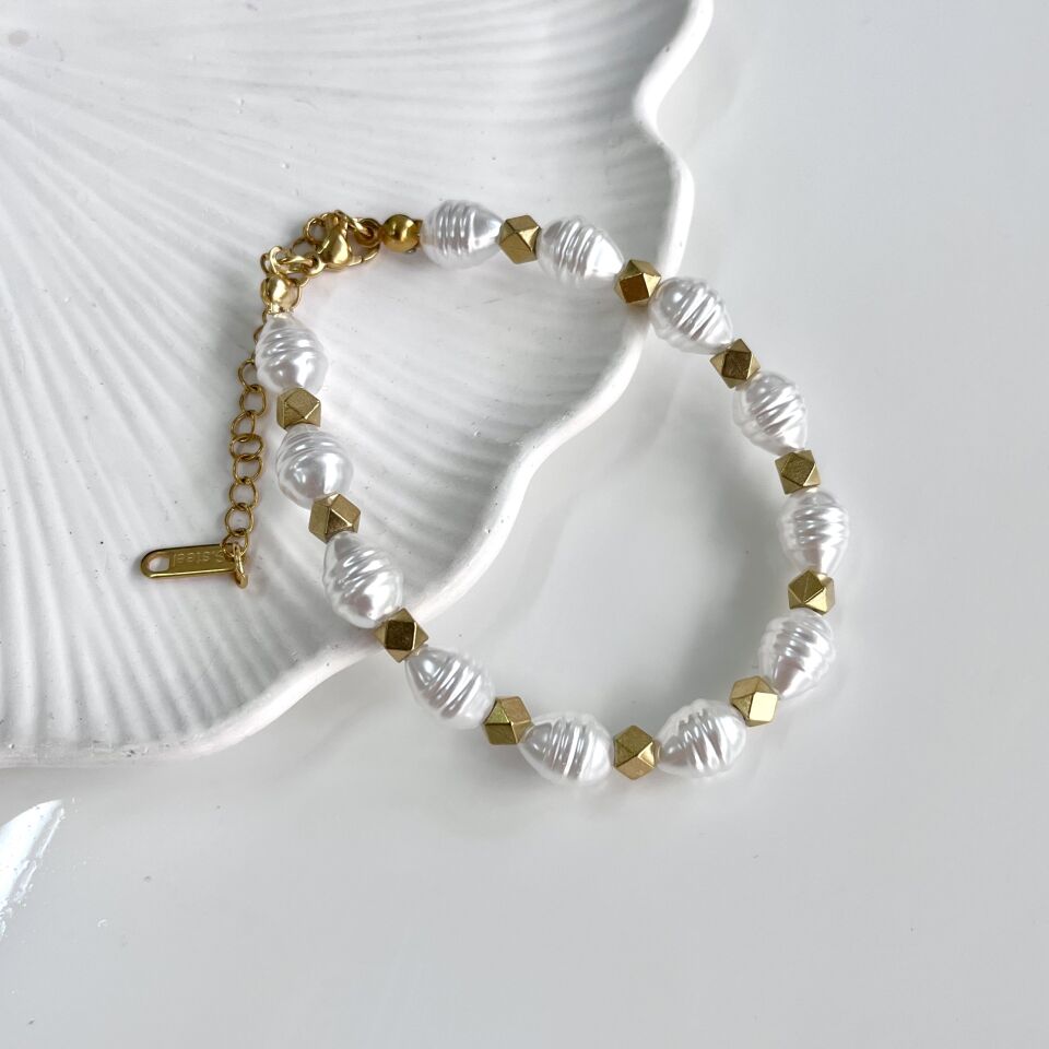 Çelik İnci Detay Bileklik