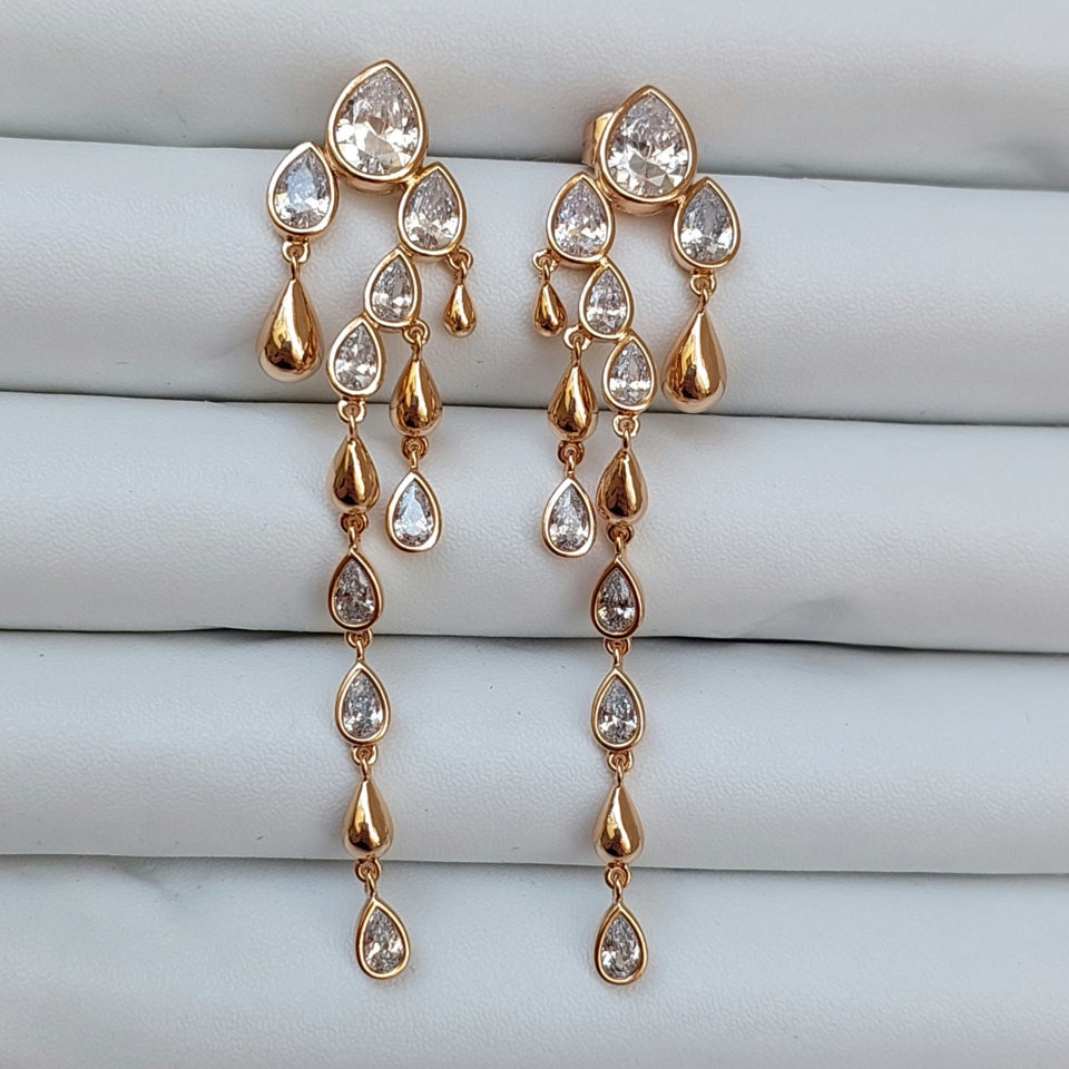 Xuping Damla Sallantı Küpe