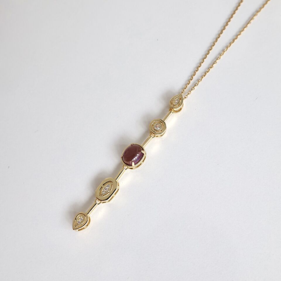 Mor Taşlı Sallantı Kolye