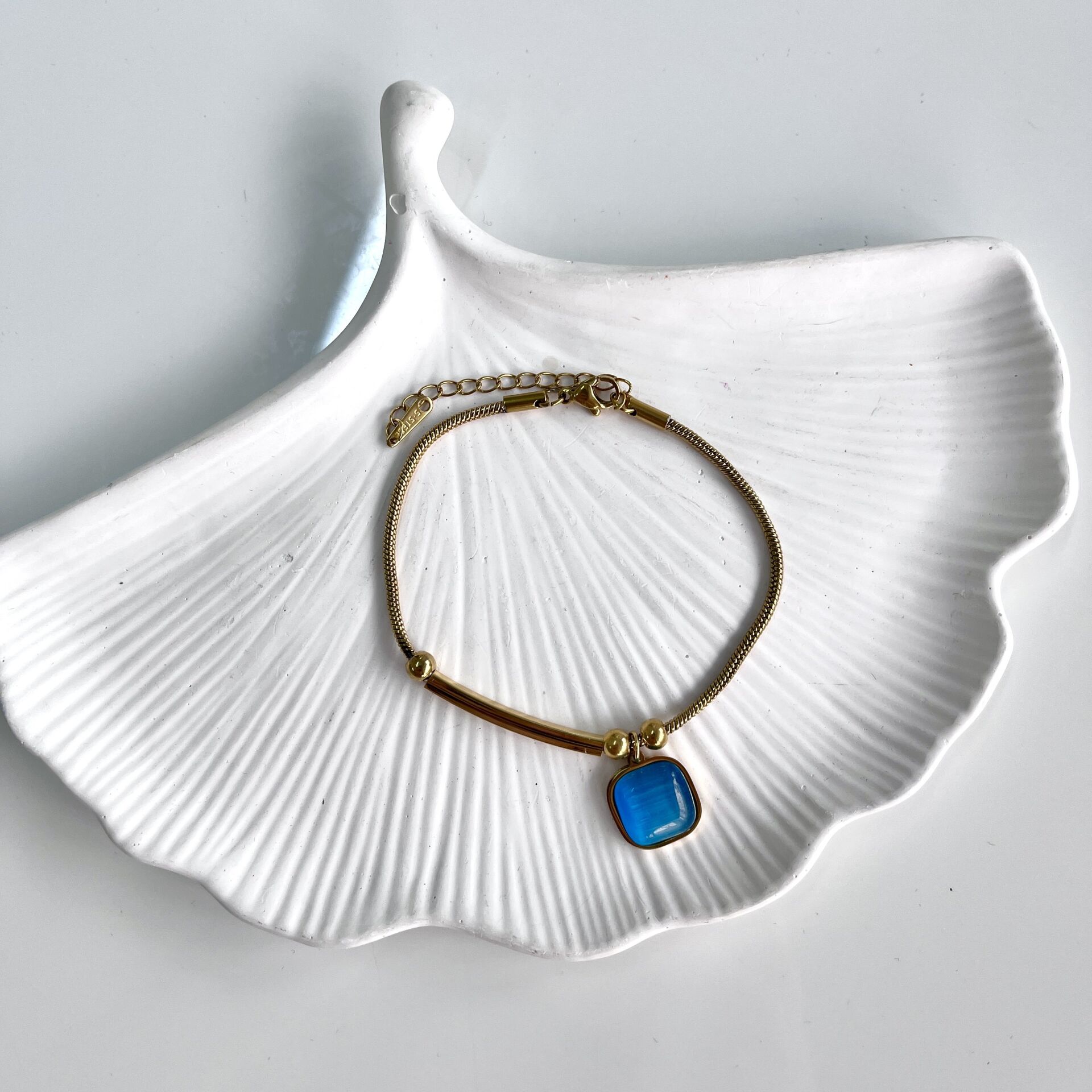 Çelik Kedi Gözü Kalp Bileklik