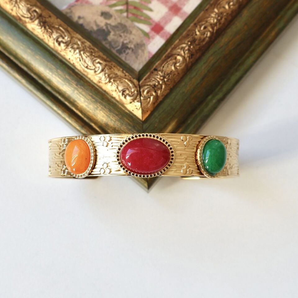 Çelik Renkli Taşlı Kelepçe