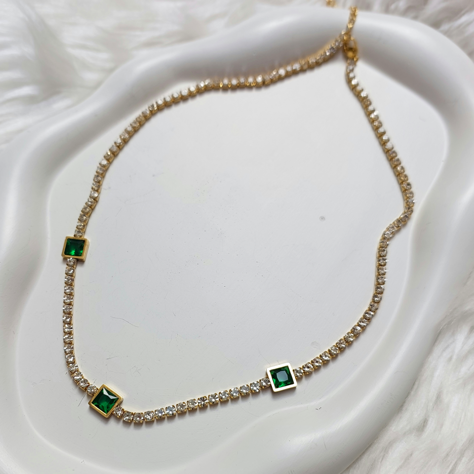 Çelik Yeşil Taşlı Su Yolu Kolye