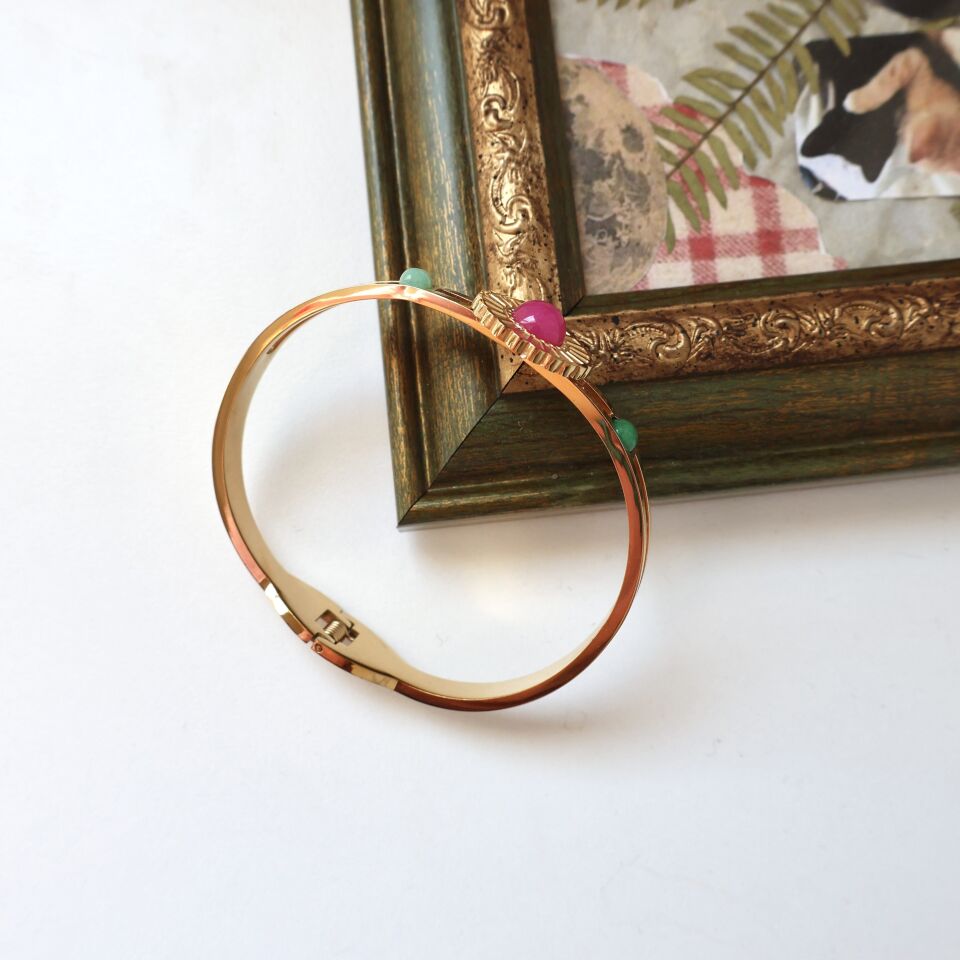 Çelik Renkli Taşlı Kelepçe