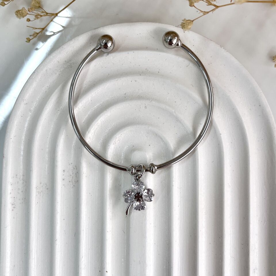 Özel Seri Yonca Kelepçe