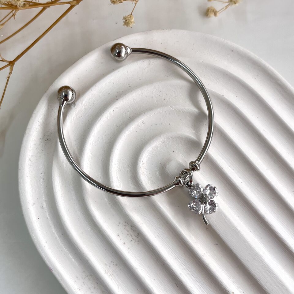 Özel Seri Yonca Kelepçe