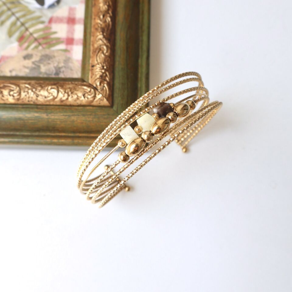 Çelik Taşlı Kelepçe