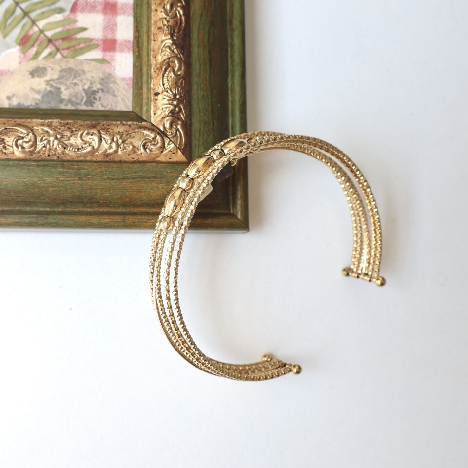 Çelik Taşlı Kelepçe