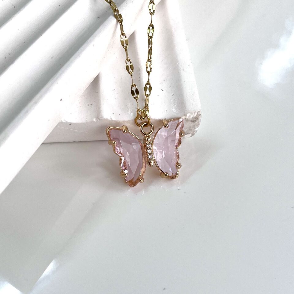 Çelik Kristal Pembe Kelebek Kolye