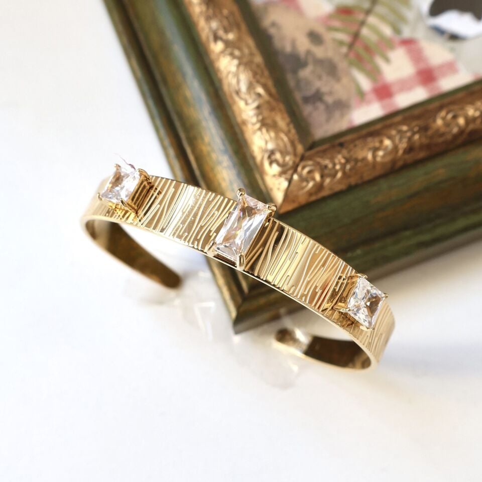 Çelik Taşlı Kelepçe