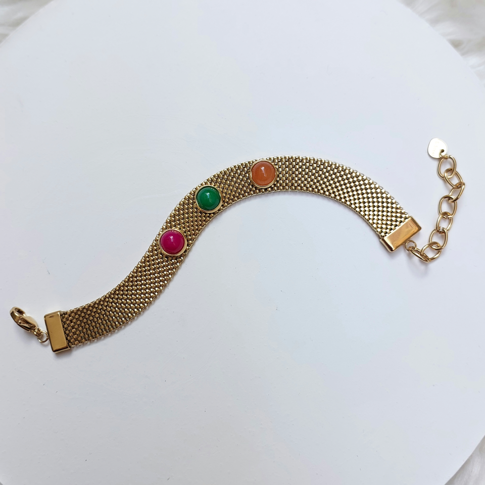 Çelik Renkli Bileklik