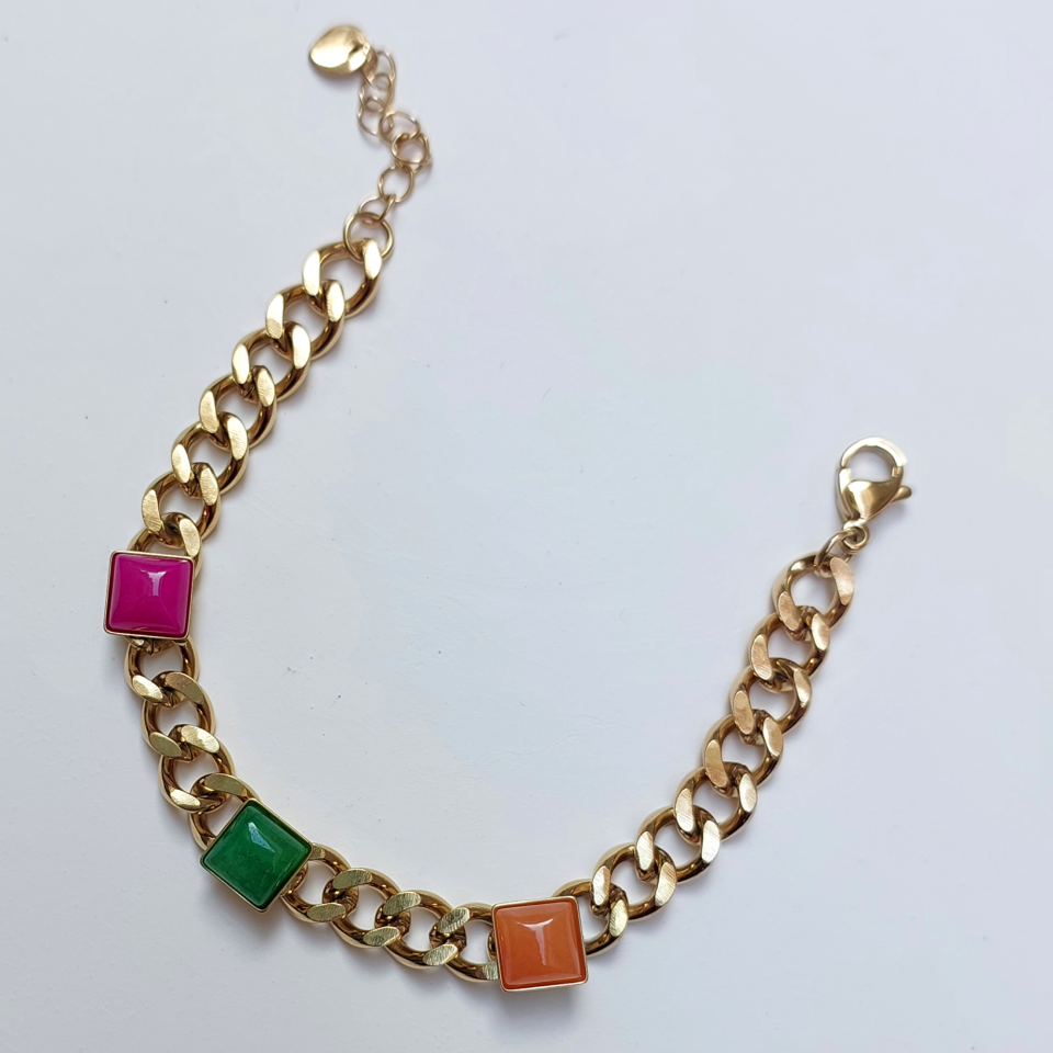 Çelik Renkli Bileklik