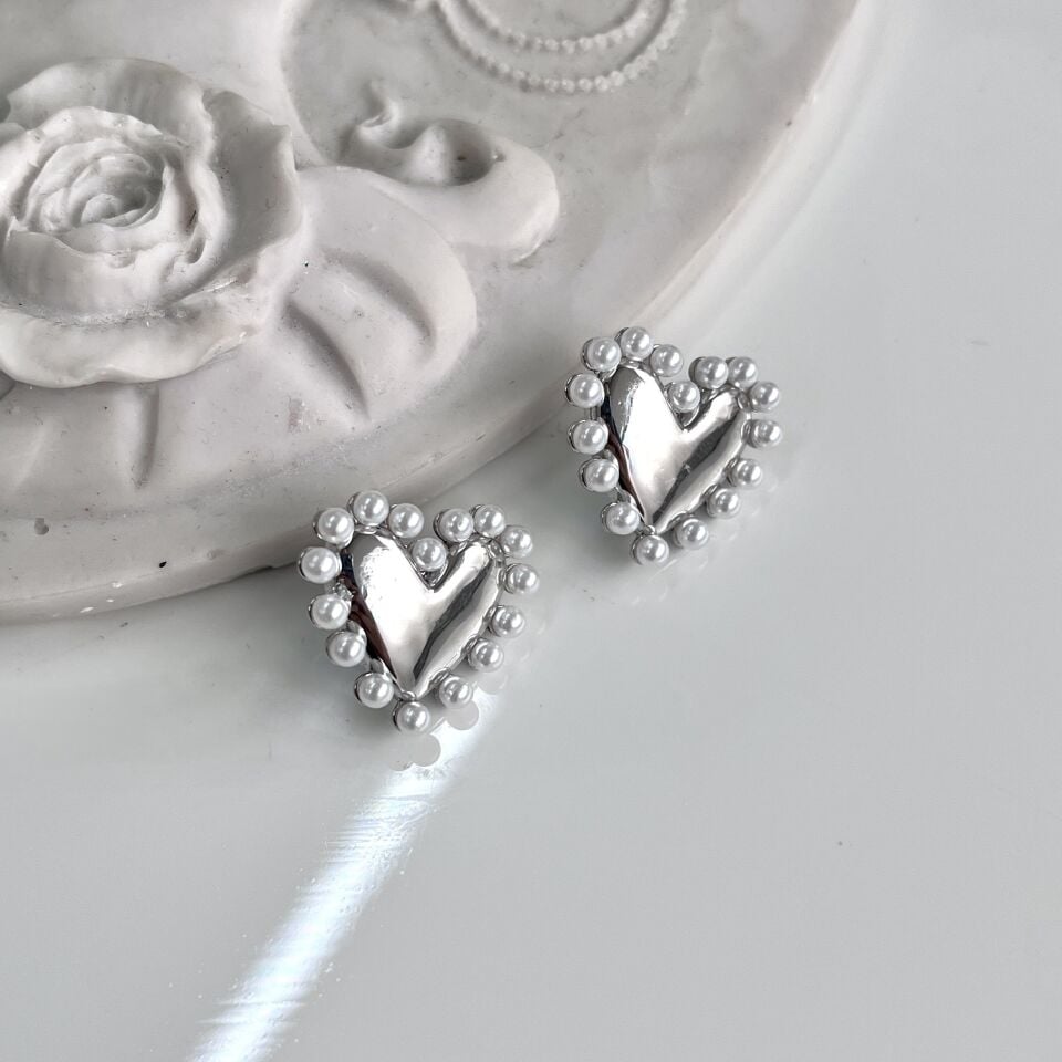 Çelik İnci Kalp Küpe