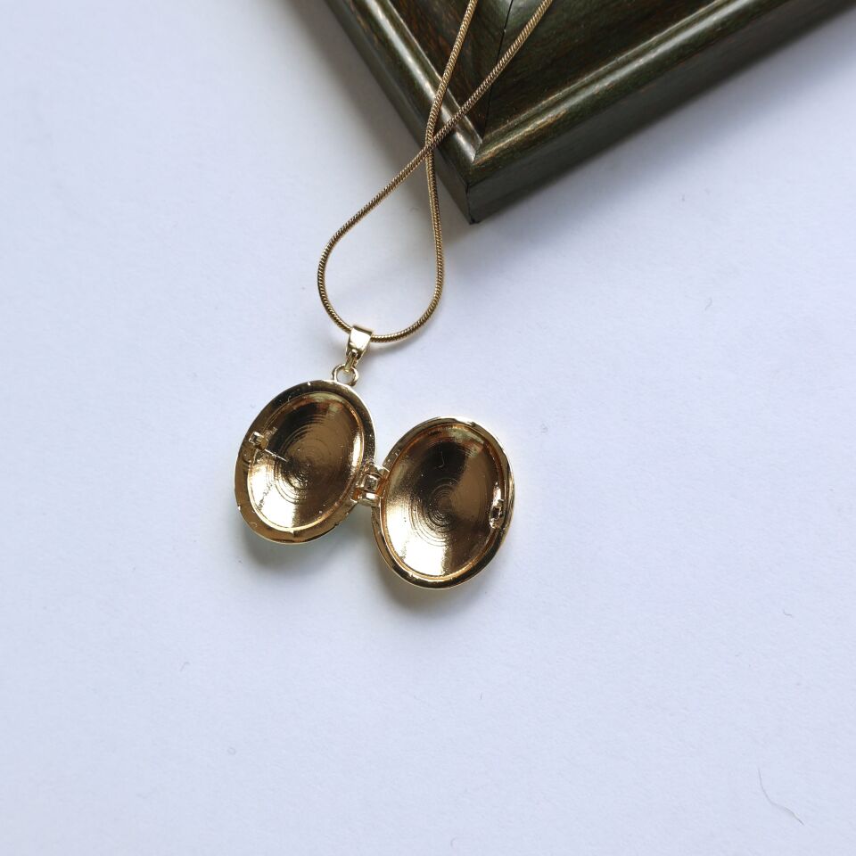 Çelik Açılabilir Kolye