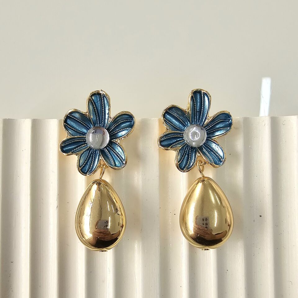 İthal Çiçek Küpe Mavi