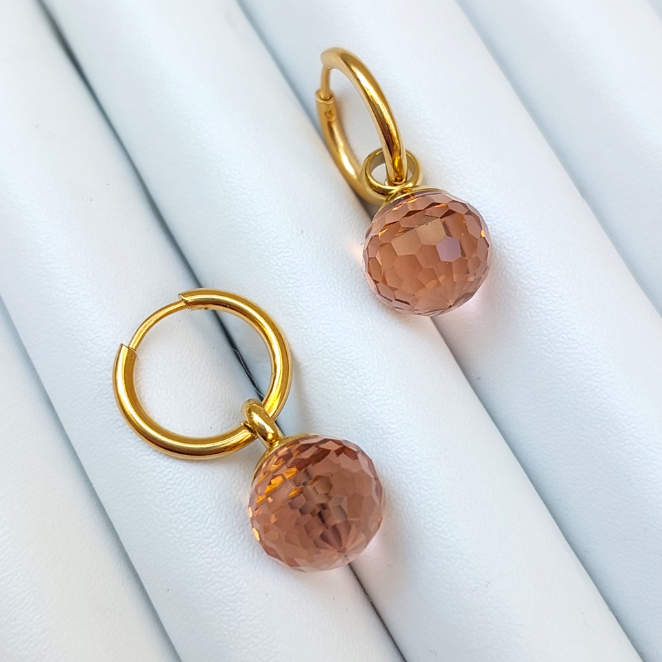 Çelik Kristal Küpe