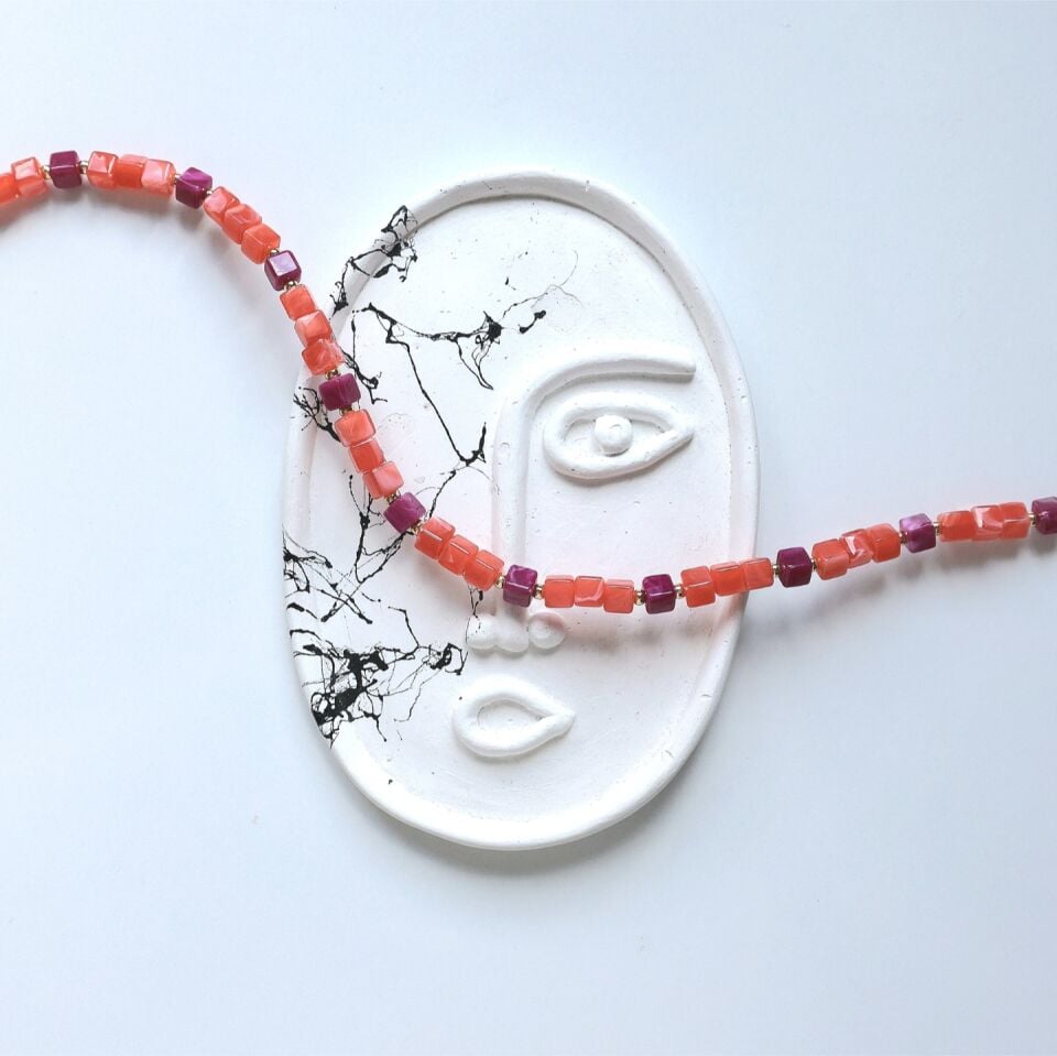 Turuncu Akrilik Kolye