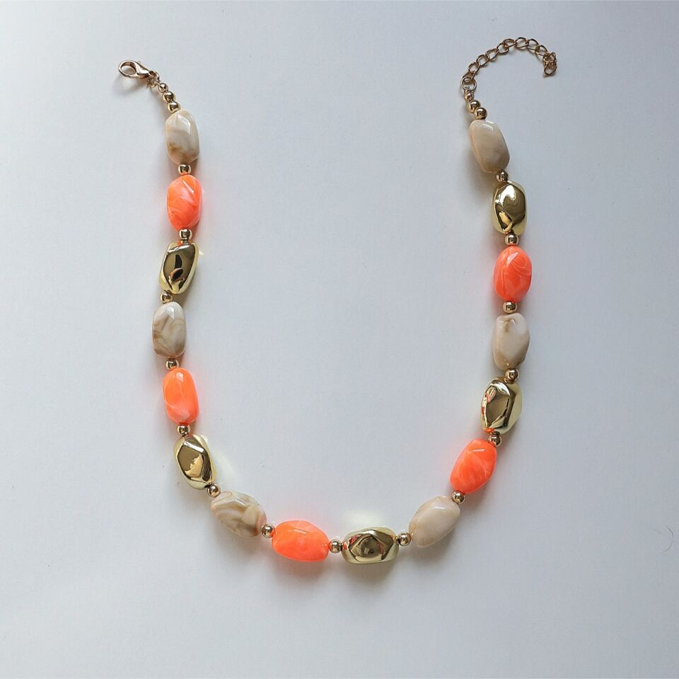 Akrilik Renkli Kolye