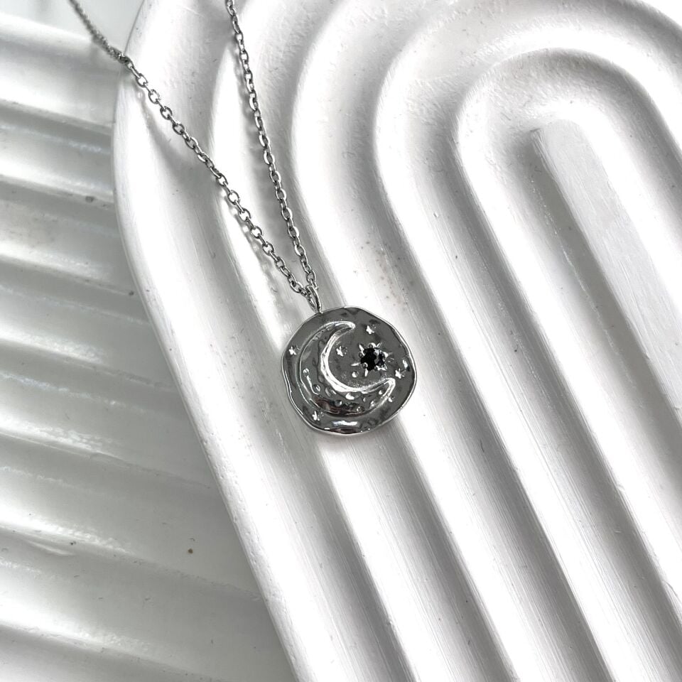 Çelik Taşlı Ay Kolye