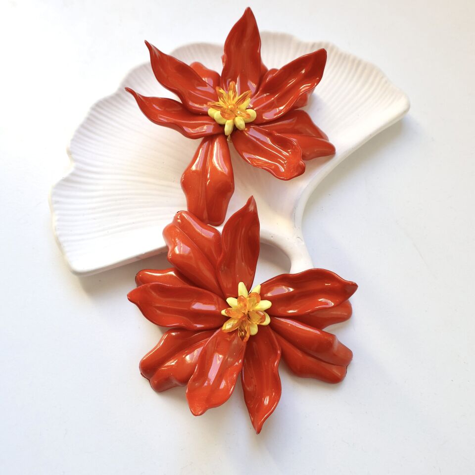 Zara Model Turuncu Çiçek Küpe