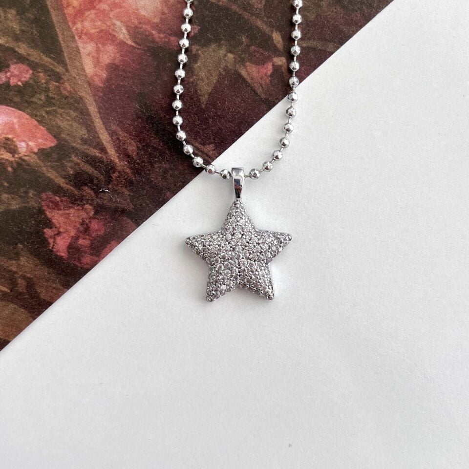 Özel Seri Yıldız Kolye