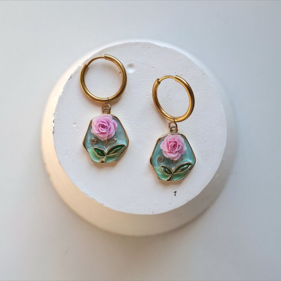 Çelik Gül Küpe (yeşil)